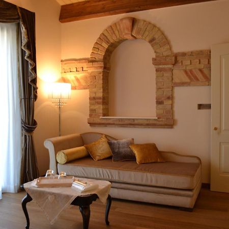Agriturismo De Luca Mozzagrogna Dış mekan fotoğraf