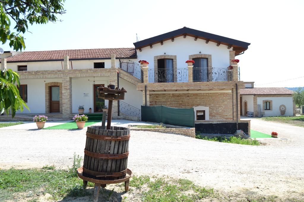 Agriturismo De Luca Mozzagrogna Dış mekan fotoğraf