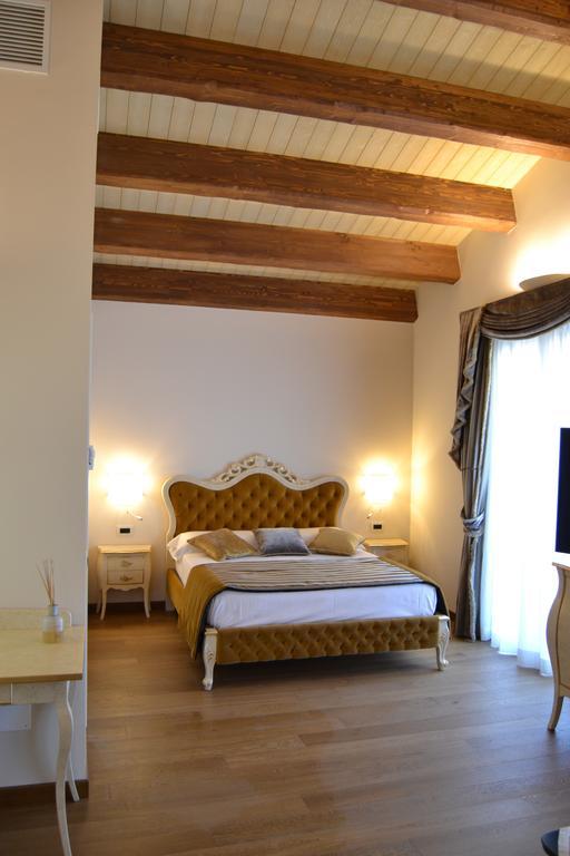 Agriturismo De Luca Mozzagrogna Dış mekan fotoğraf