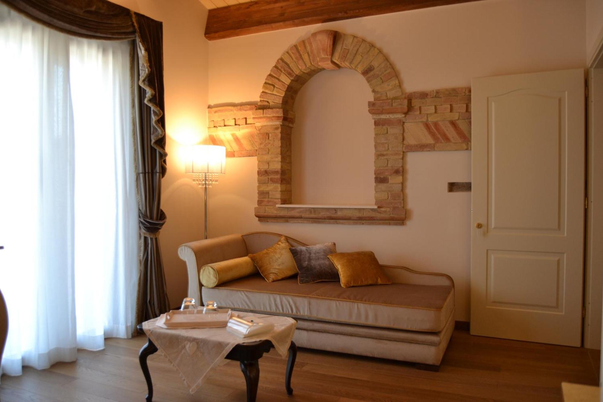 Agriturismo De Luca Mozzagrogna Dış mekan fotoğraf